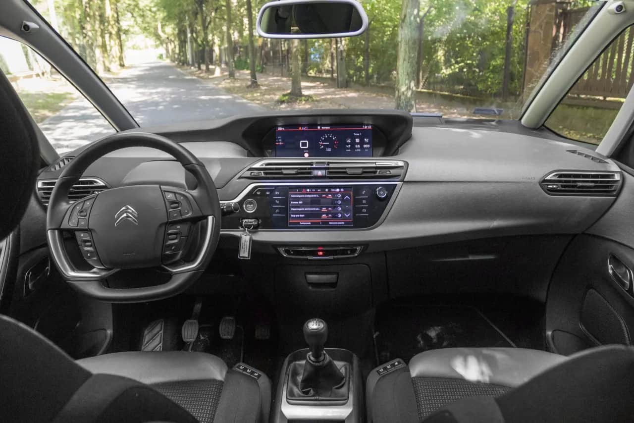 C4 Grand Picasso: pojemność baku, zasięg, rezerwa. Wiesz wszystko?