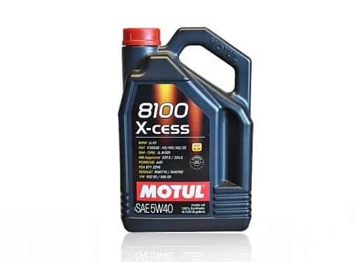 Motul 8100 X-cess 5W40: Czy to olej dla Twojego silnika?