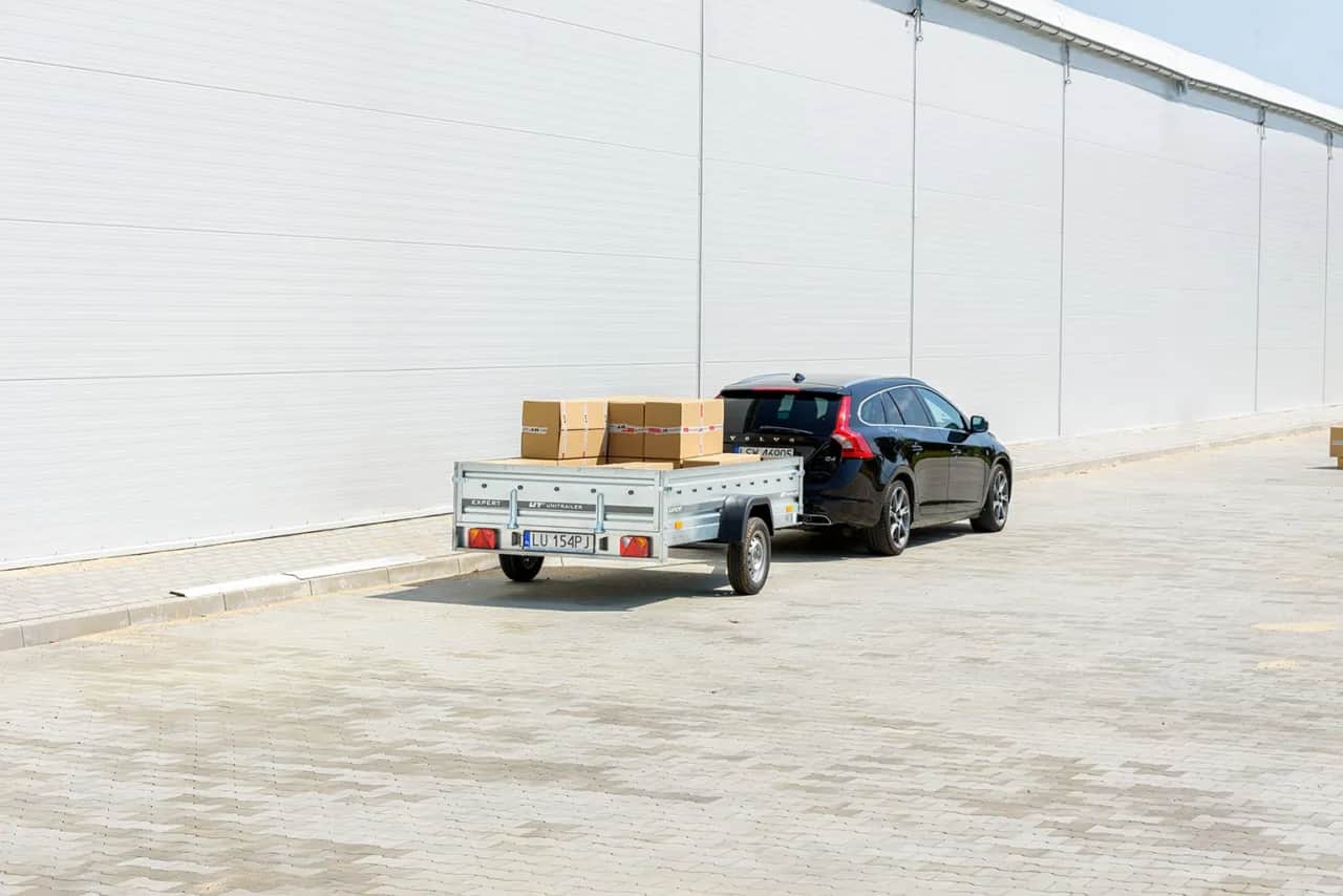 Przyczepa SAM: Zbuduj, zarejestruj, oszczędź! Poradnik krok po kroku