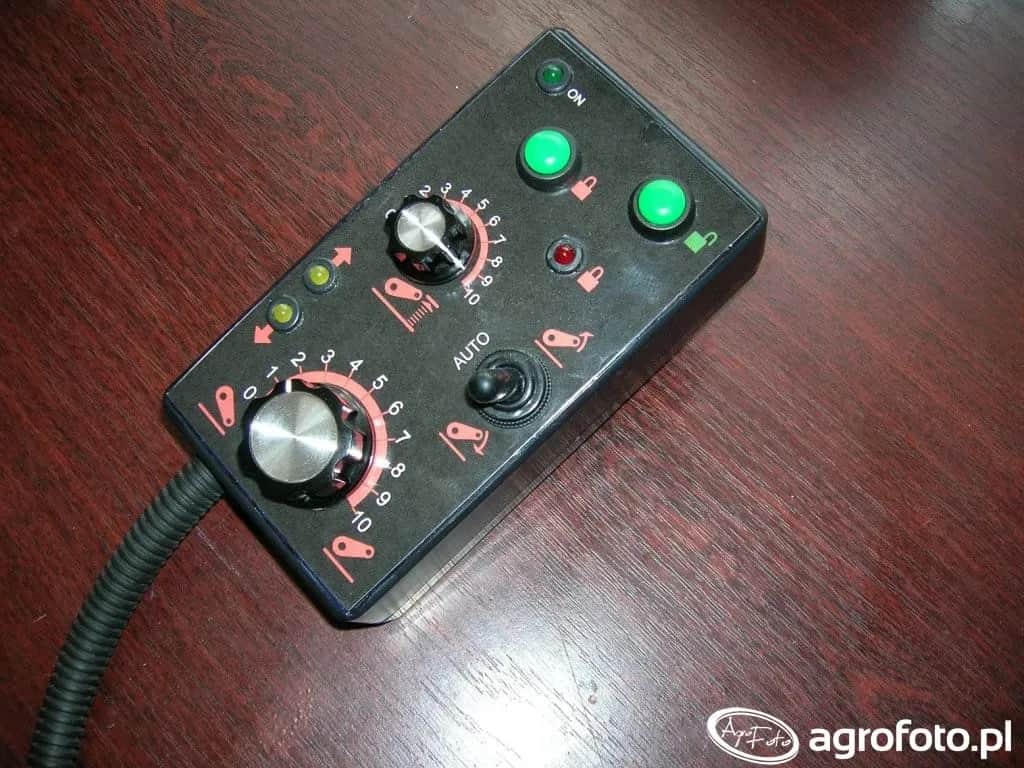 EHR w ciągniku: Co to jest i jak zmienia pracę rolnika?